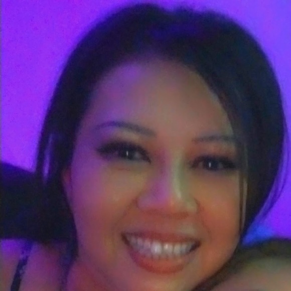 Meet your Posher, Jessica - Picture 1 of 1